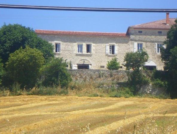 Chambres D'Hotes Domaine De La Rose Des Vents Castelnau-sur-l'Auvignon ภายนอก รูปภาพ